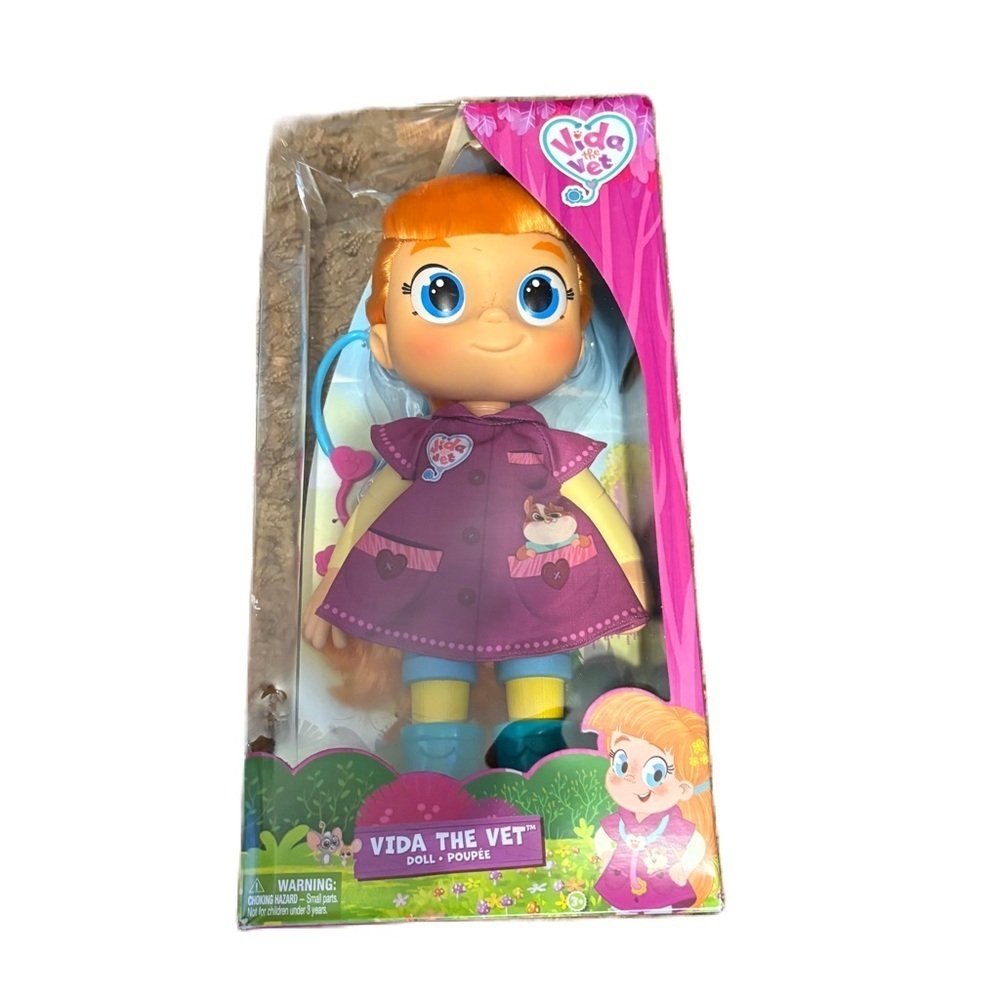 Vida the Vet, 13-inch Vida Doll NEW Veterinarian Nickelodeon Toy